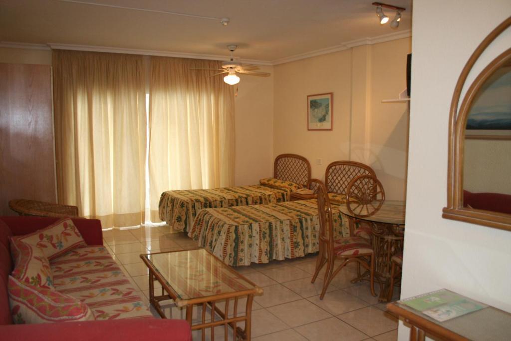 Chayofa Country Club Aparthotel Плая де лас Америкас Стая снимка