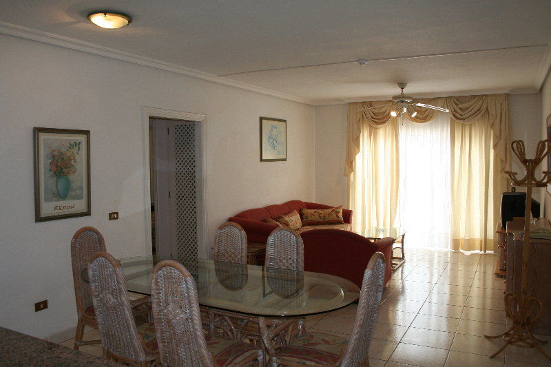 Chayofa Country Club Aparthotel Плая де лас Америкас Екстериор снимка